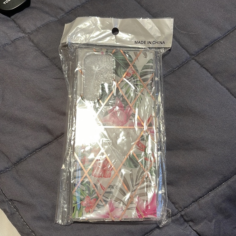 145.  New in package-Samsung Galaxy Ultra Phone Case - Picture 4 of 8